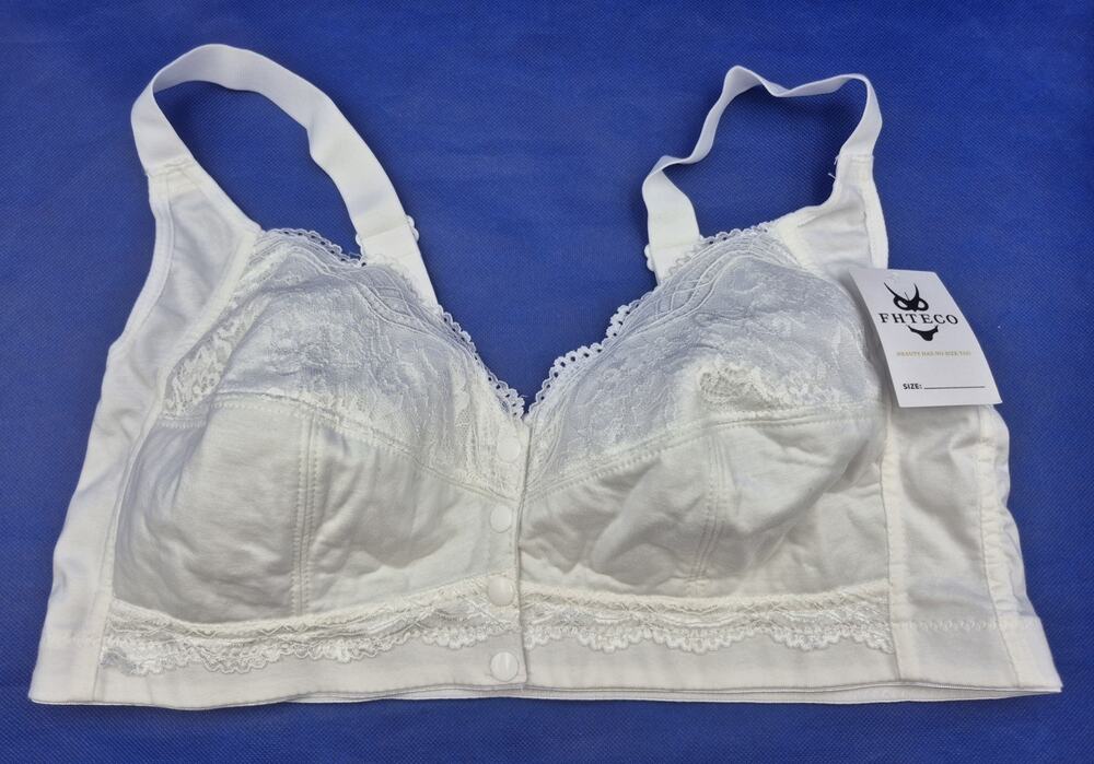 NEW Front Closure Bra for Older Women Size XL Wireless White Polyester Blend
